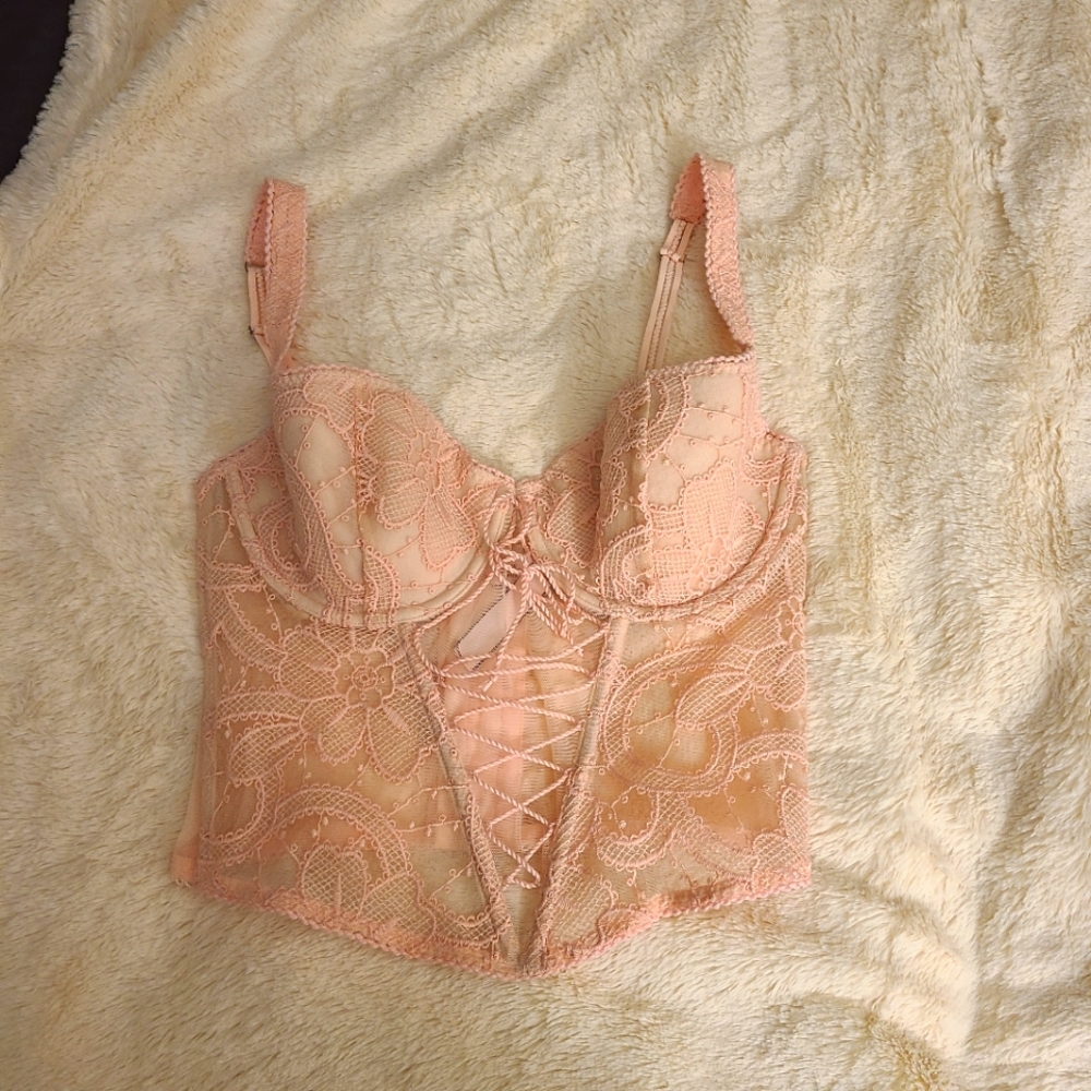 VS lace up corset